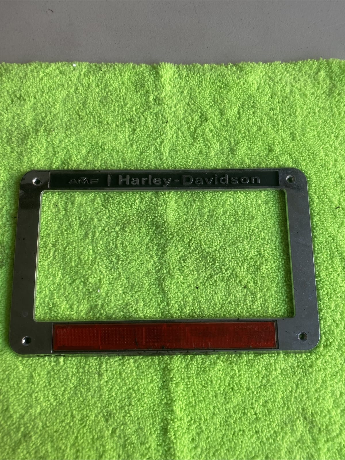 VINTAGE AMF HARLEY DAVIDSON PLASTIC LICENSE PLATE BRACKET Shovelhead