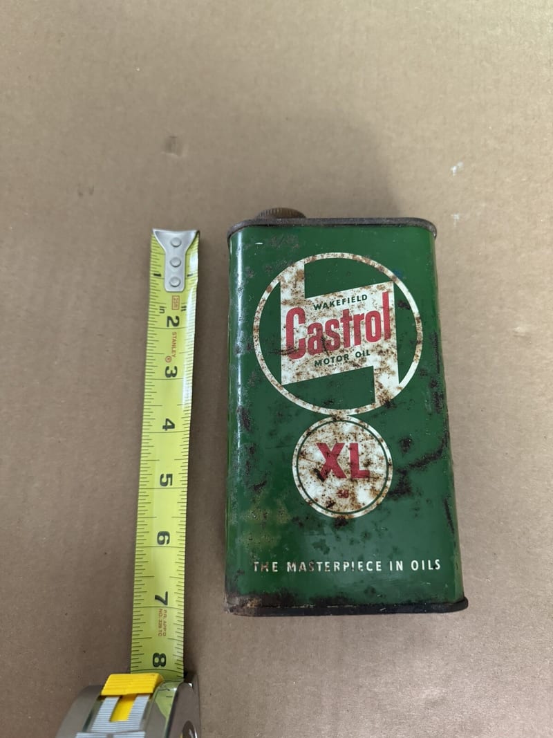 Vintage Wakefield Castrol XL 30 One Quart Oil Can Jug Pourer Duckhams Shell Oil