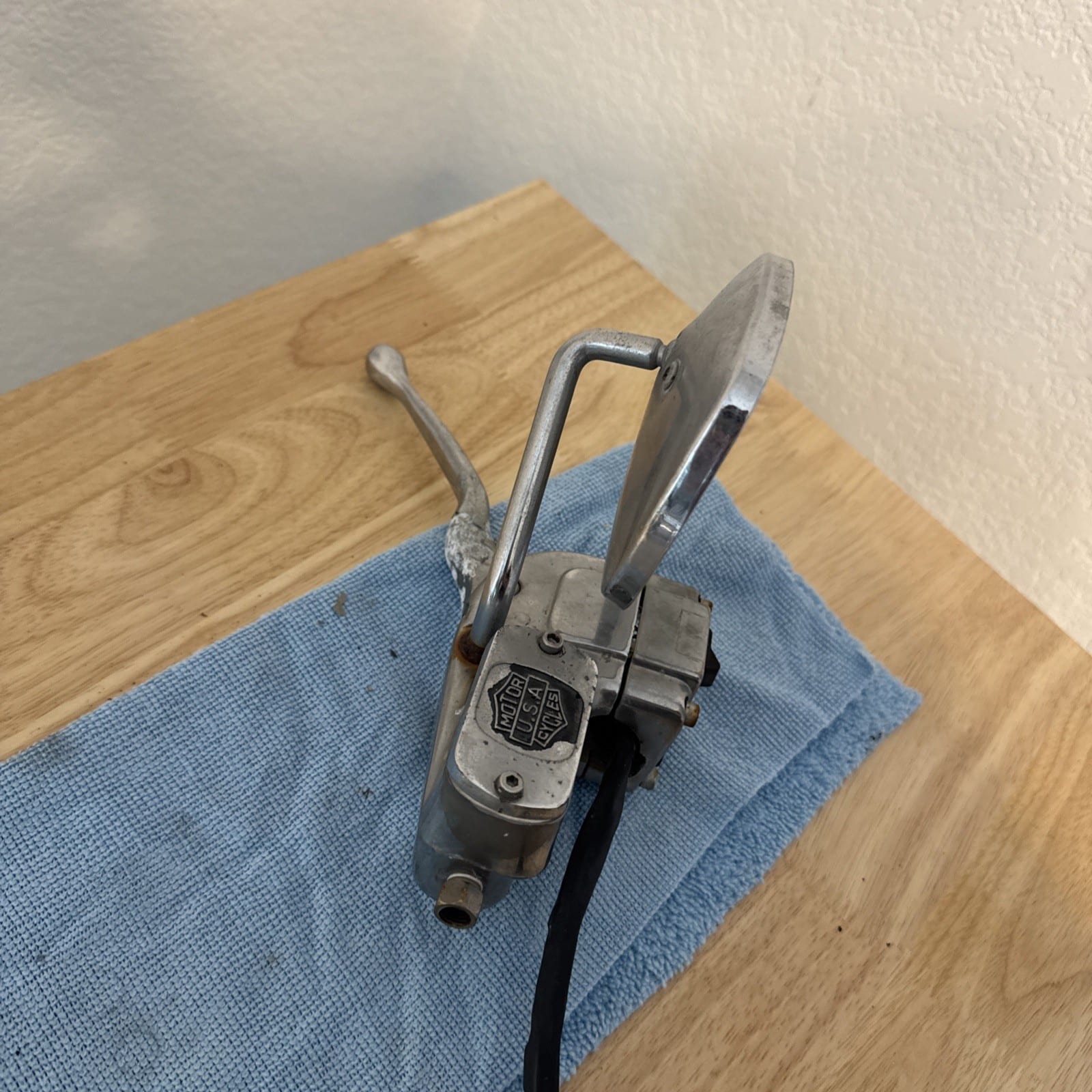 Harley-Davidson Repo Ironhead Shovelhead Chrome Front Brake Master Cylinder